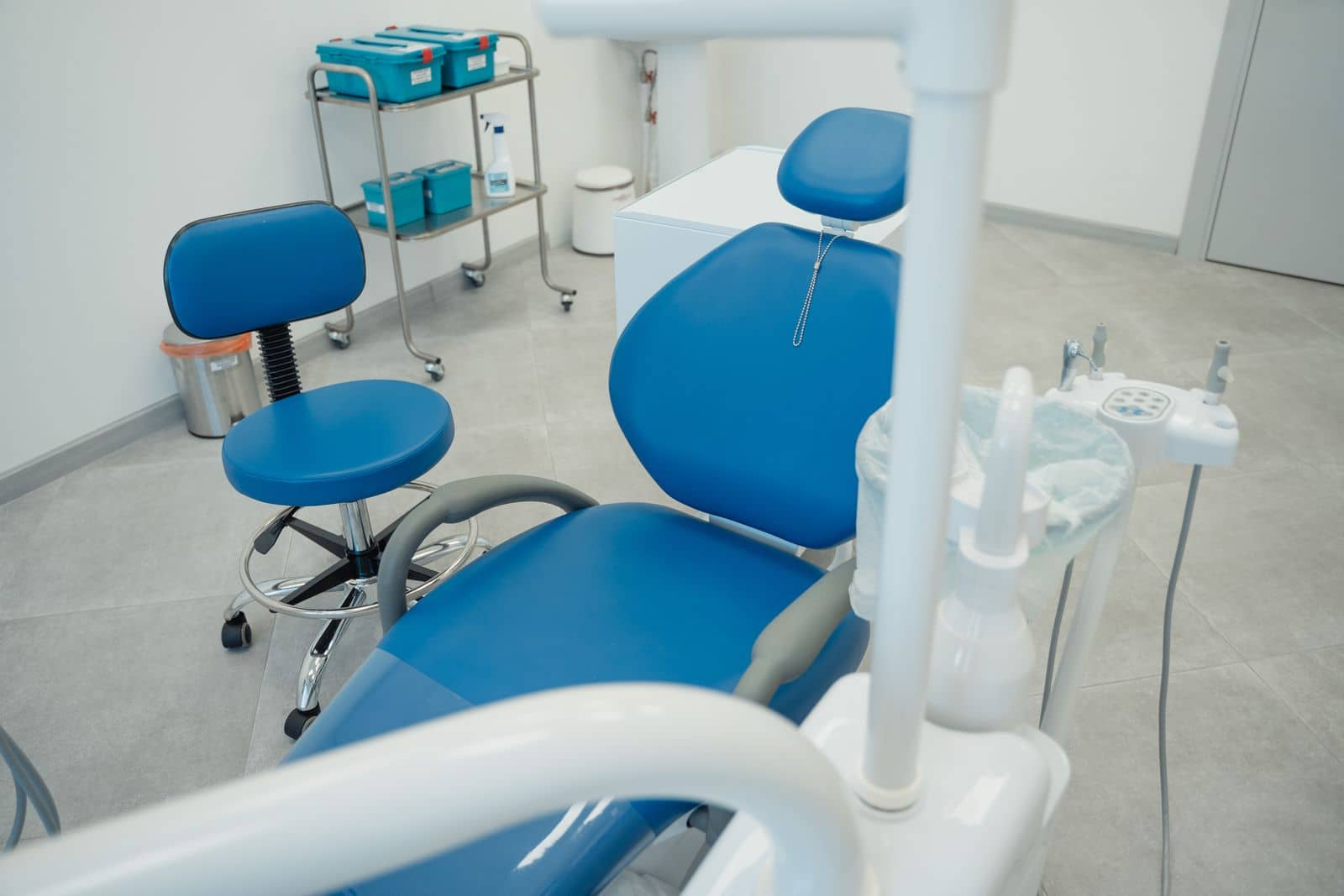 Comfortable treatment chairs